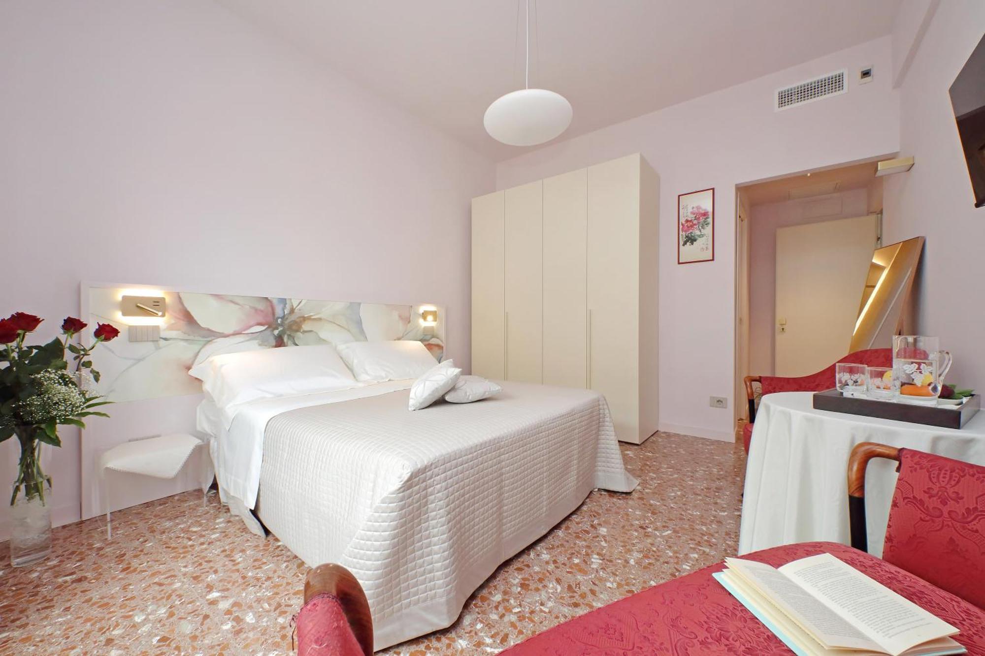 On Rome Affittacamere O Guesthouse מראה חיצוני תמונה